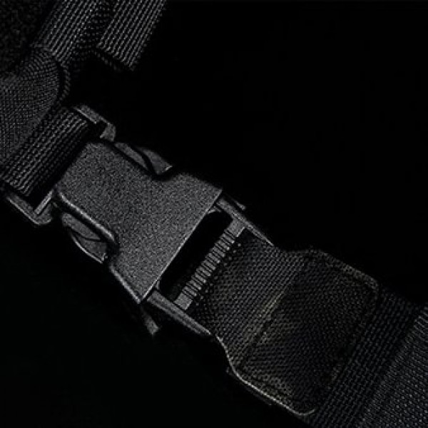 Slingshot UK - High Quality Well Made Tactical Chest Pack For Eeveryday Carry Outdoor use, Absolutely No Swinging While Moving