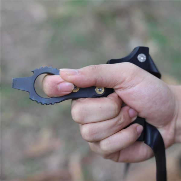 Slingshot UK - S-Punisher, TC21 Titanium Multifunctional Portable EDC Slingshot